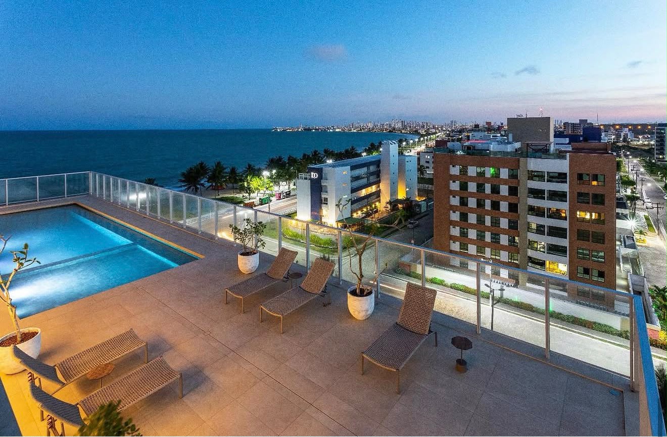 Apartamento Beira-mar com vista definitiva e varanda panorâmica  — Intermares, Cabedelo